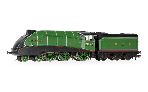 Hornby R30406 LNER - Streamlined B17 - 2870 'City of London'