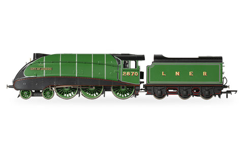 Hornby R30406 LNER - Streamlined B17 - 2870 'City of London'