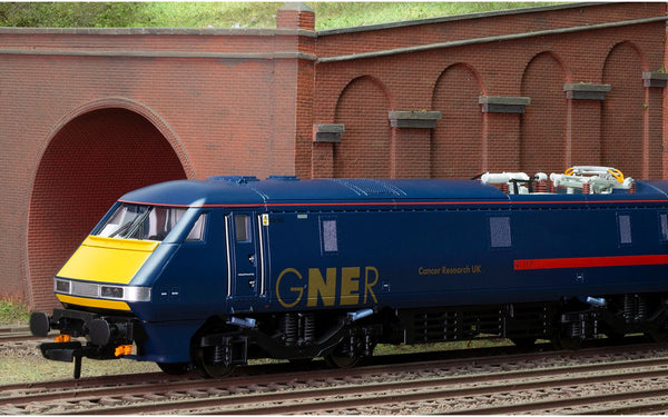 Hornby R3893 GNER, Class 91, Bo-Bo, 91117 'Cancer Research UK' - Era 10