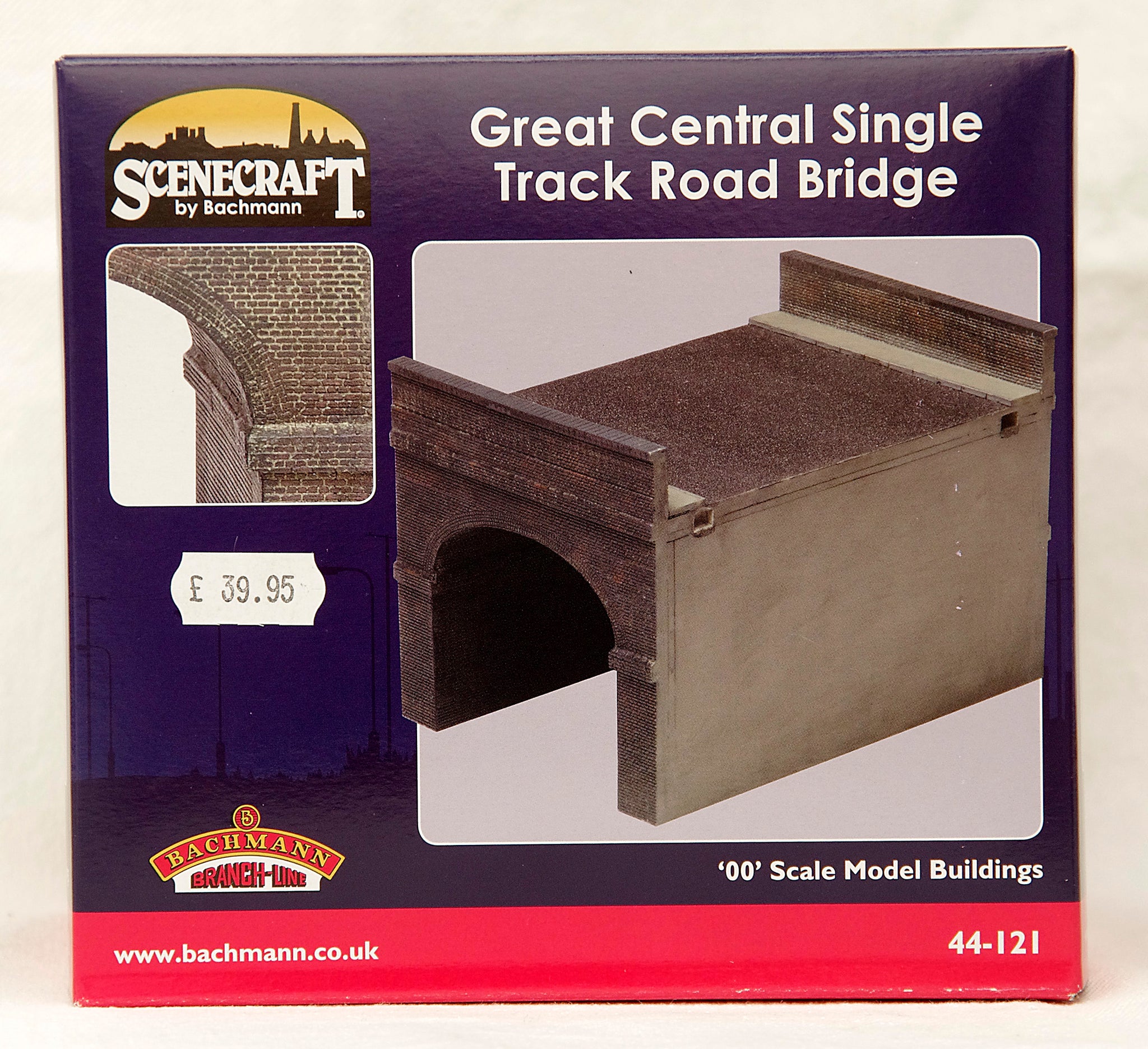 Bachmann 44-121 Scenecraft Great Central Single Track Road Bridge