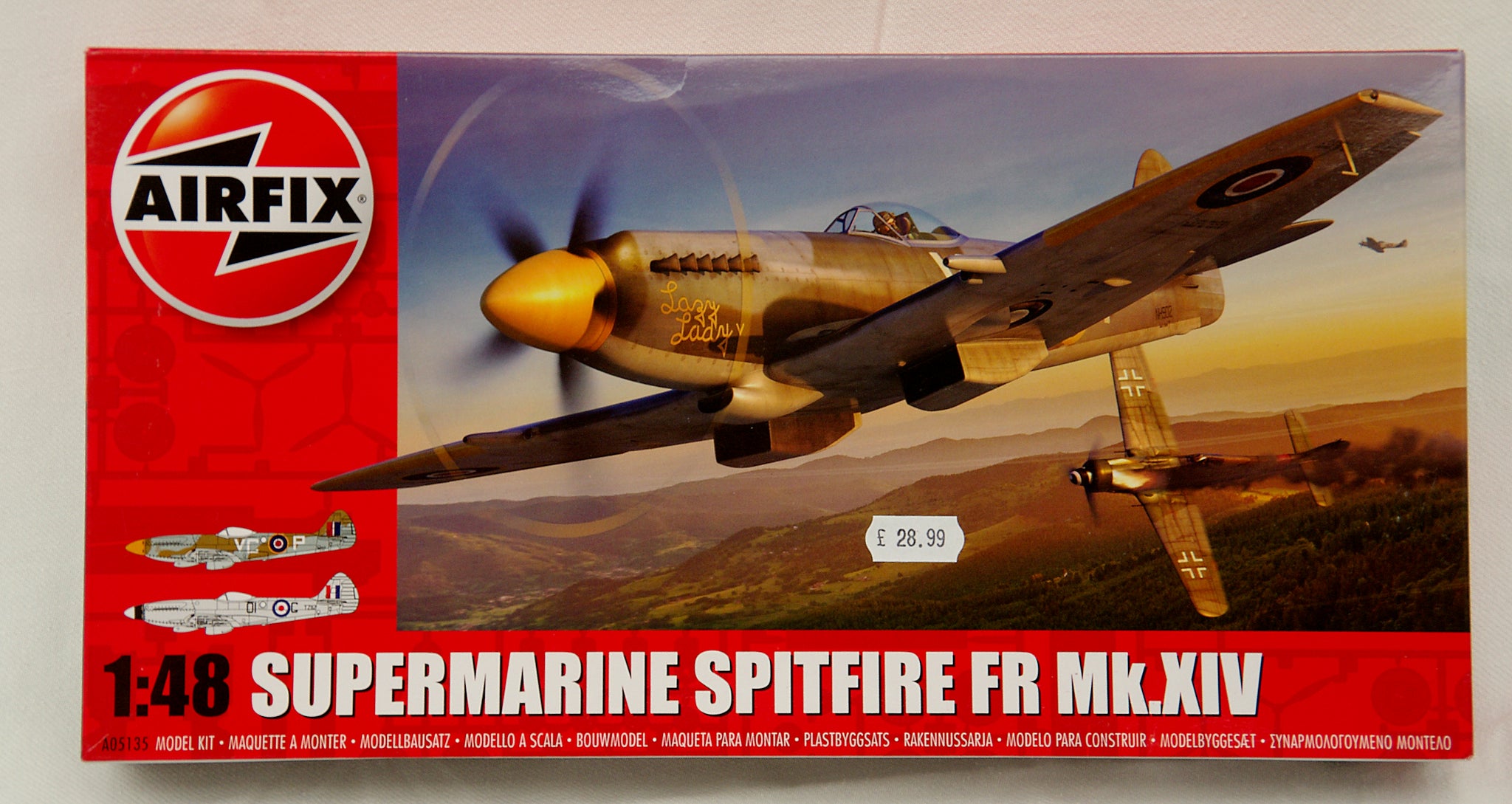 Airfix 1:48 A05135 Supermarine Spitfire FR Mk.XlV